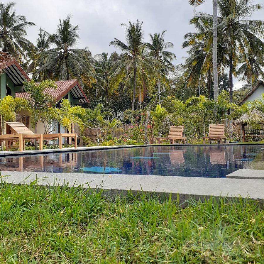 The Hamlet Hotel Kuta  Exterior photo