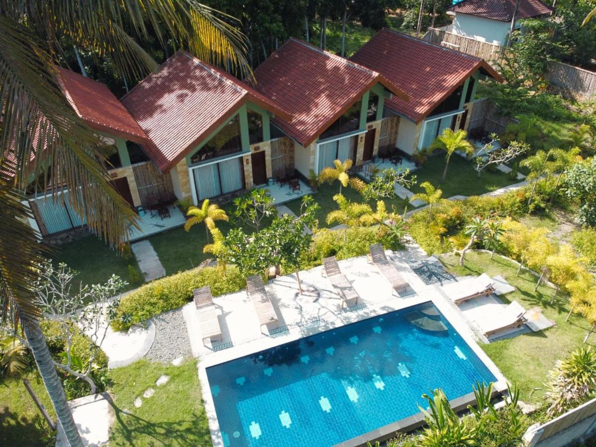 The Hamlet Hotel Kuta  Exterior photo